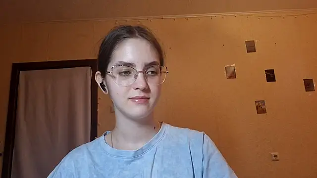 Katelemon online show from 05-27-26, 01:19