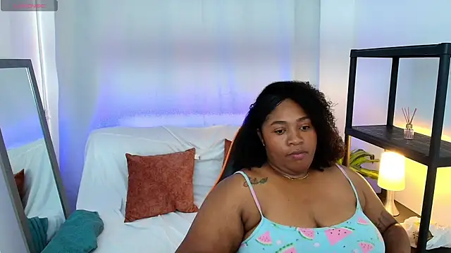 Megan-Small online show from 02-23-26, 08:17