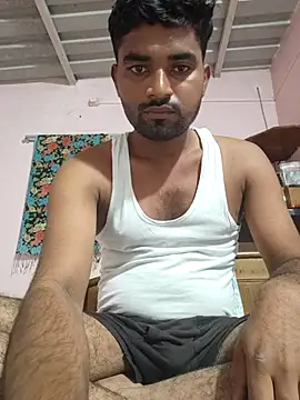 Snapshot of Fantasy_King_3939 chatting on 07-08-26, 05:39 Fantasy King 3939 online show from 07-08-26, 05:39
