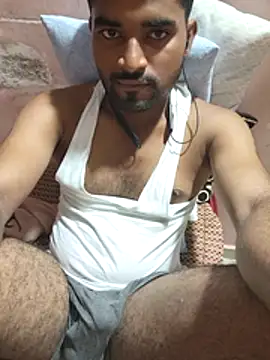 Snapshot of Fantasy_King_3939 chatting on 07-12-26, 08:33 Fantasy King 3939 online show from 07-12-26, 08:33