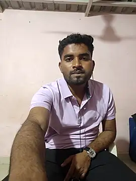 Snapshot of Fantasy_King_3939 chatting on 07-26-26, 04:47 Fantasy King 3939 online show from 07-26-26, 04:47