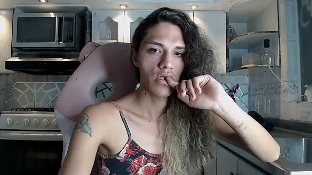 CrisOzzz online show from 03-02-26, 08:48