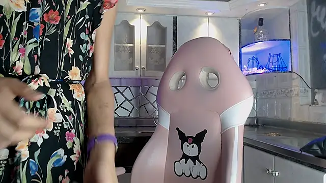 CrisOzzz online show from 03-16-26, 05:50