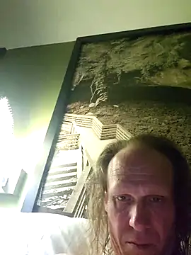 Snapshot of jersierosexx chatting on 05-17-26, 08:34 jersierosexx online show from 05-17-26, 08:34