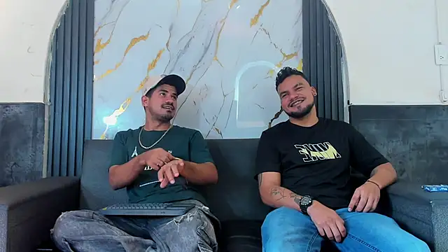 Latins on fire online show from 04-18-26, 07:58