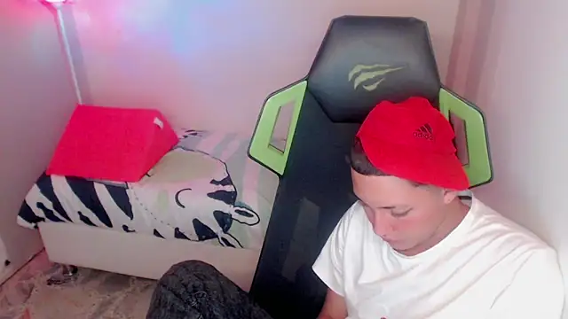 Street poemm  online show from 03-09-26, 10:25