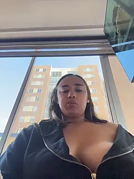 Eyssha online show from 03-22-26, 12:41