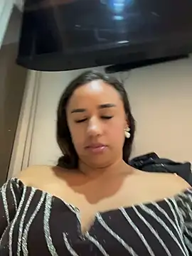 Eyssha online show from 03-27-26, 09:21