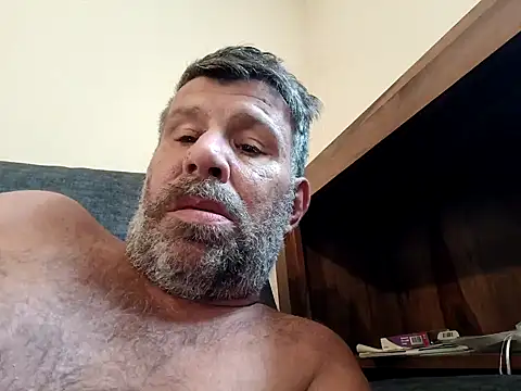 Snapshot of stud2512 chatting on 05-16-26, 04:17 stud2512 online show from 05-16-26, 04:17