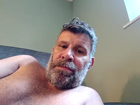 Snapshot of stud2512 chatting on 05-26-26, 04:36 stud2512 online show from 05-26-26, 04:36