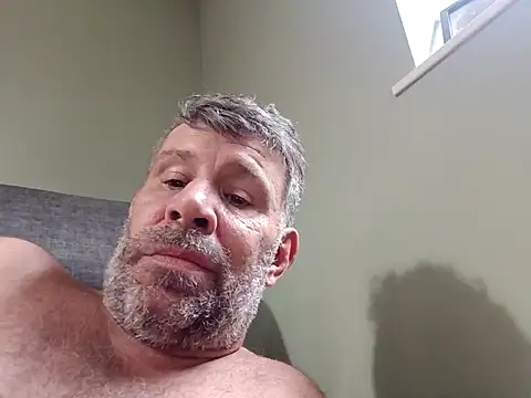 stud2512 online show from 07-28-26, 04:39