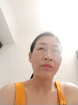 lris-Beauty77 online show from 04-02-26, 09:01