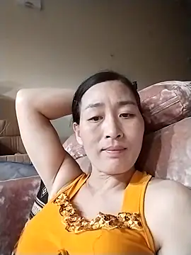 lris-Beauty77 online show from 04-17-26, 03:15