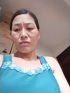 lris-Beauty77 online show from 04-20-26, 07:48