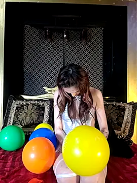 Snapshot of PhoenixStarXO chatting on 04-04-26, 12:53 PhoenixStarXO online show from 04-04-26, 12:53