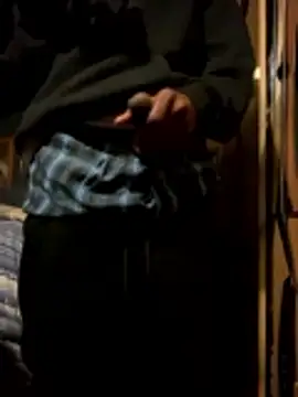 Snapshot of itsbussin80 chatting on 03-28-26, 09:42 itsbussin80 online show from 03-28-26, 09:42