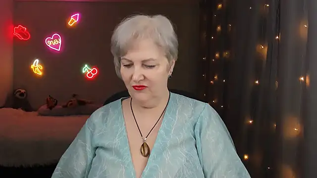 Mary-Leee online show from 04-03-26, 09:07