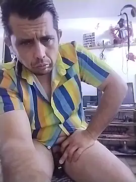 manuel4200 online show from 05-17-26, 12:12