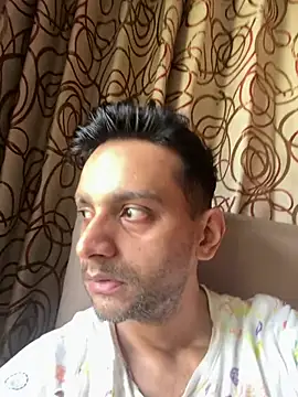 online4u08 online show from 04-12-26, 05:23