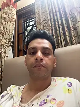 online4u08 online show from 04-17-26, 08:34