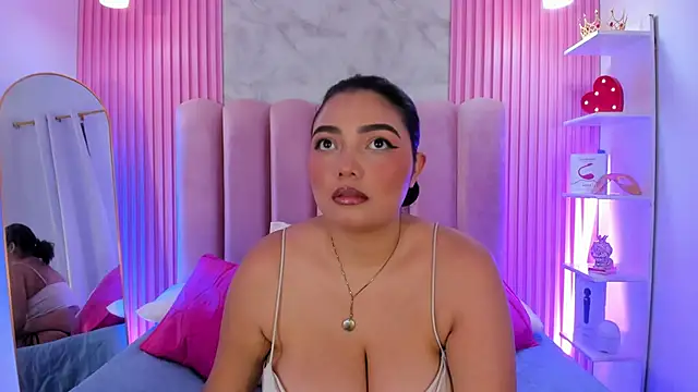 ArianaRougee online show from 06-23-26, 03:04