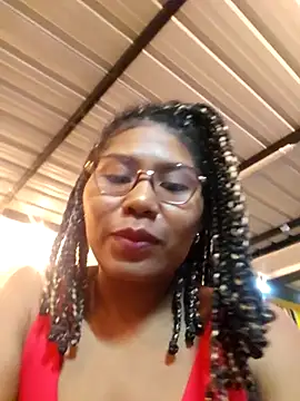 Snapshot of MarySweetieHot chatting on 05-02-26, 11:32 MarySweetieHot online show from 05-02-26, 11:32