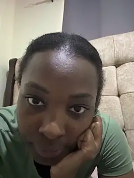 Snapshot of HoningPartner chatting on 06-03-26, 01:14 HoningPartner online show from 06-03-26, 01:14