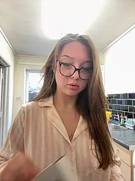 Bellesweett online show from 04-08-26, 05:02