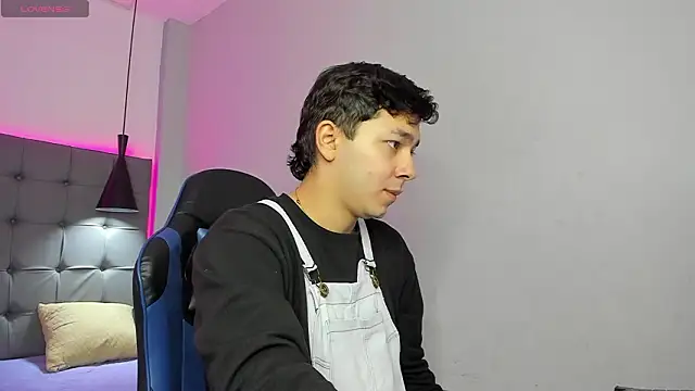 Julian Smith21 online show from 03-19-26, 12:31