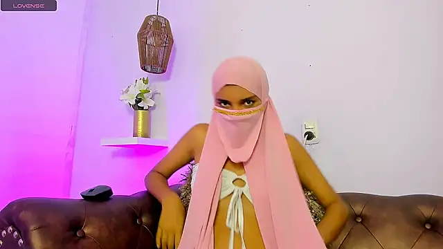 Natashax  online show from 04-10-26, 08:13