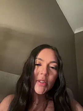 Snapshot of HiddenHalo1 chatting on 03-08-26, 10:13 HiddenHalo1 online show from 03-08-26, 10:13