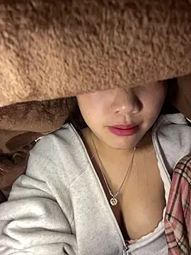 Snapshot of Rio-cute chatting on 02-26-26, 02:21 Rio-cute online show from 02-26-26, 02:21