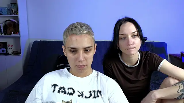 LuxuryLoverss online show from 05-18-26, 10:54