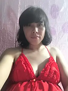 juicy-milu online show from 07-05-26, 02:02
