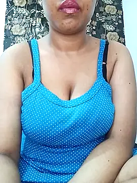 Queen-miyasi online show from 07-25-26, 07:28