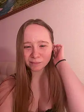 cutefoxieee online show from 08-04-26, 10:12