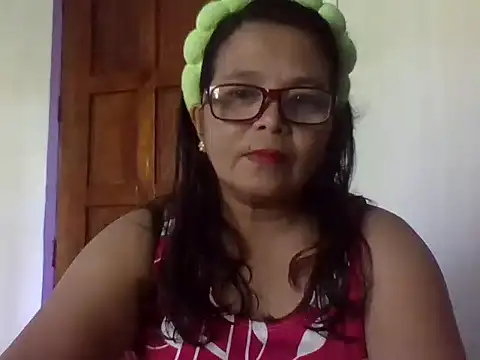 Snapshot of Flowerblossom123 chatting on 05-04-26, 07:15 Flowerblossom123 online show from 05-04-26, 07:15