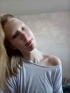 Snapshot of TanyaSavel chatting on 03-06-26, 09:39 TanyaSavel online show from 03-06-26, 09:39