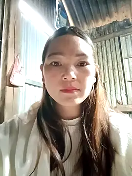 Snapshot of Salyk5 chatting on 03-05-26, 04:52 Salyk5 online show from 03-05-26, 04:52