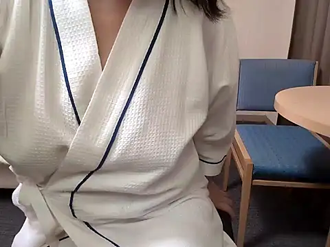 emi chan 7 online show from 05-24-26, 01:05