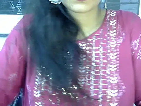 Neha Sharma2 online show from 05-25-26, 12:55