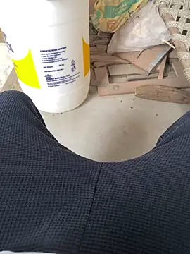 Snapshot of DevilRox55 chatting on 03-11-26, 11:05 DevilRox55 online show from 03-11-26, 11:05