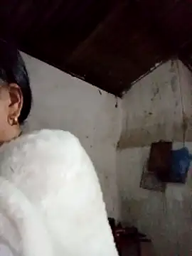 heesuu11 online show from 04-03-26, 12:36