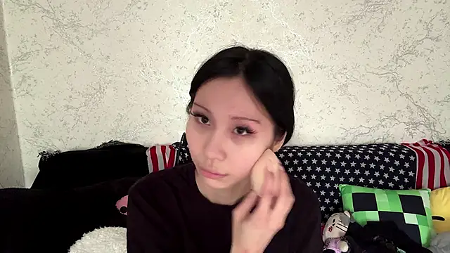 kishagrayone online show from 05-15-26, 12:45