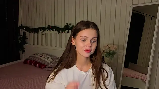 EarthaLevra online show from 03-12-26, 08:15