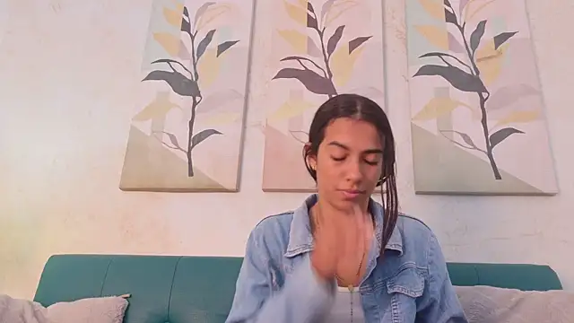 emily gaviria1 online show from 07-27-26, 12:23