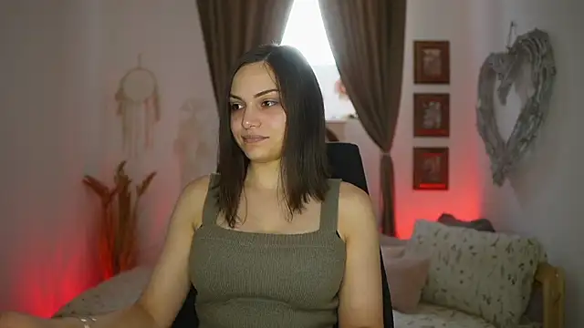 Snapshot of Sidney_Sweety chatting on 07-22-26, 01:25 Sidney Sweety online show from 07-22-26, 01:25