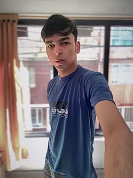 Snapshot of The_Conquer chatting on 03-02-26, 02:13 The Conquer online show from 03-02-26, 02:13