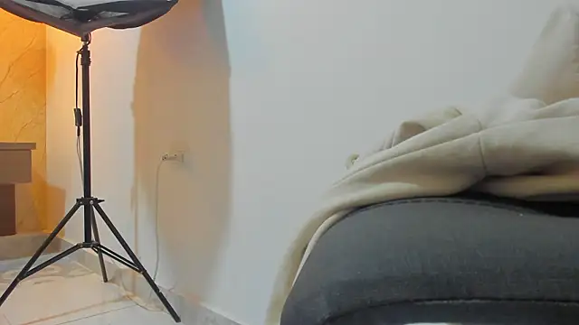 Miia03 online show from 03-28-26, 11:32