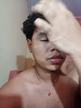 Snapshot of Rabuamz chatting on 05-15-26, 04:30 Rabuamz online show from 05-15-26, 04:30